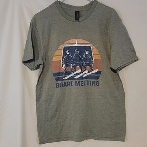 Gildan 'Board Meeting' Graphic Tee, Unisex Medium, Olive Heather, Snowboarding